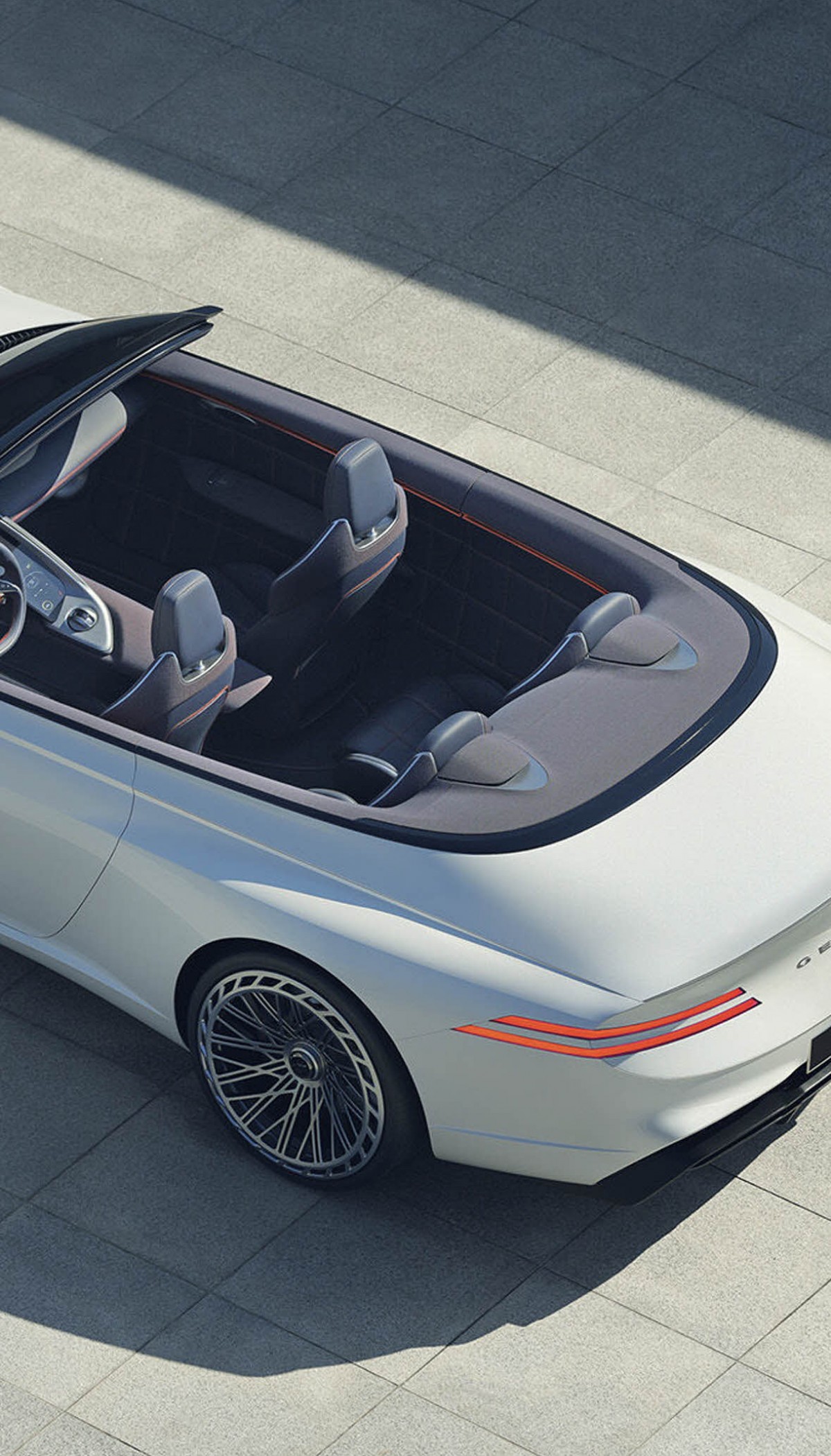 GENESIS X CONVERTIBLE